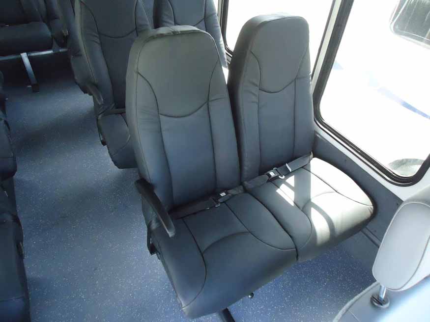 Ford Transit Starlite - Seat