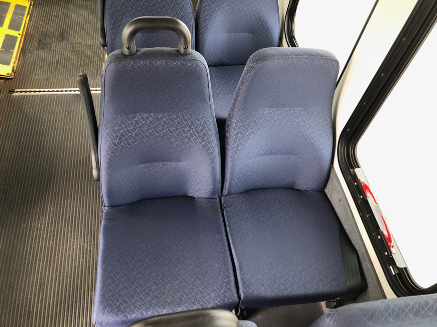 Ford E350 Starquest - Seat